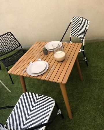 Ferienwohnung Un Coin De Verdure Dans Le Centre De St Etienne Saint-Etienne  Exterior foto